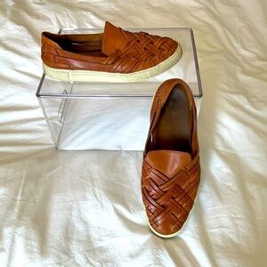 Women’s Frye Ivy Huarache Slip on Sneaker, tan brown leather, size 8.5